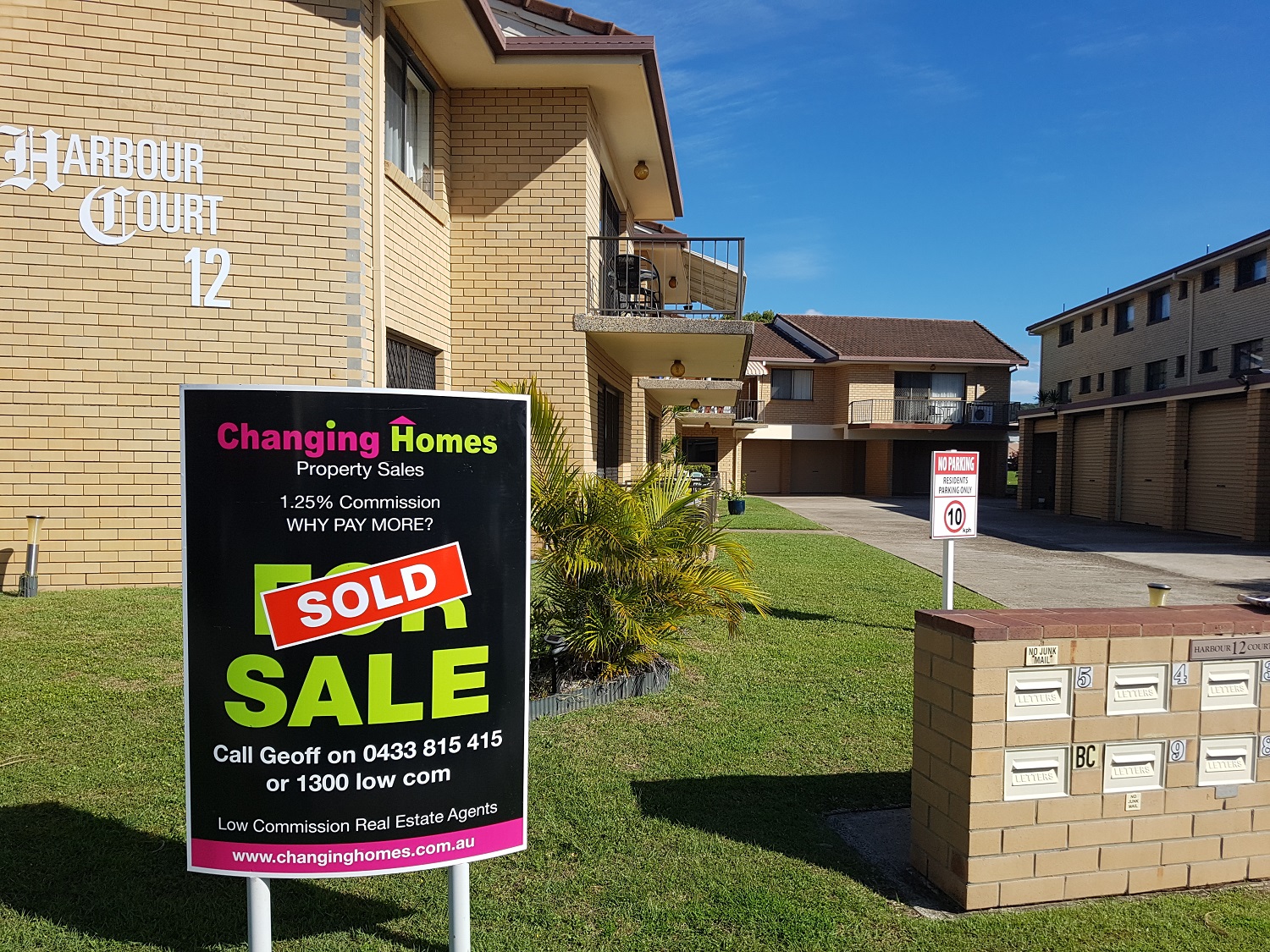 Sold by Geoff Muir Changing Homes Real Estate, Tweed Heads, Banora Point. Low commission real estate agents